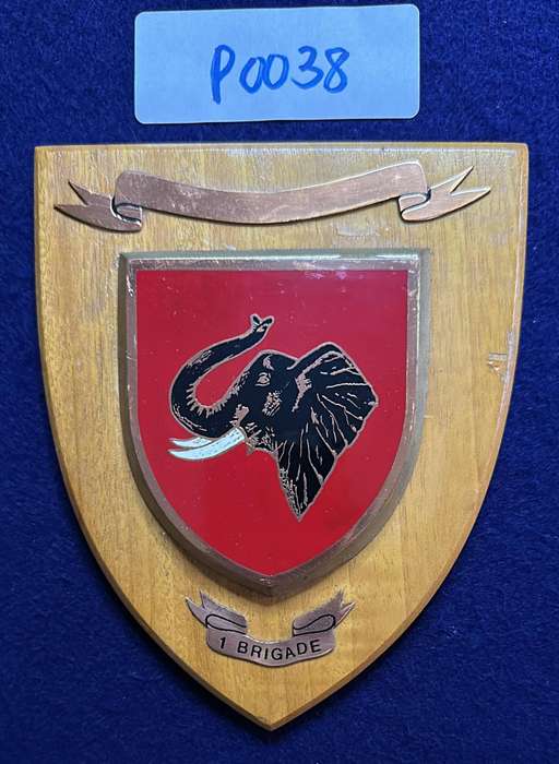 Rhodesian Plaque - RHODESIAN ARMY - 1 BRIGADE with Scroll