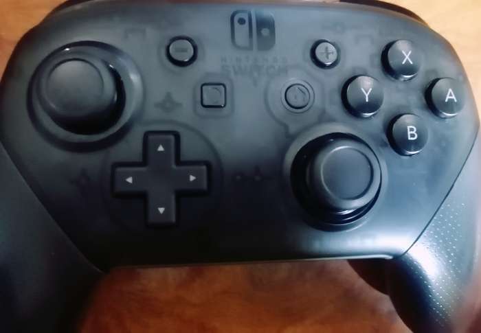 NINTENDO SWITCH ORIGINAL PRO CONTROL