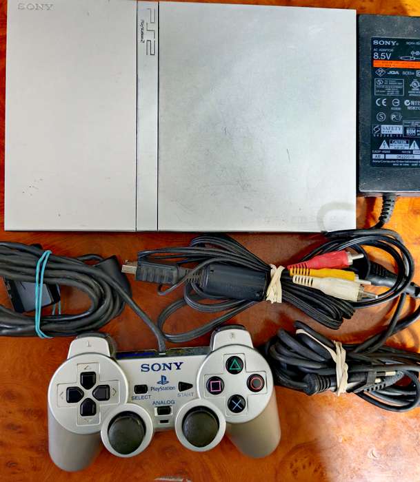 PlayStation 2 Console & Control