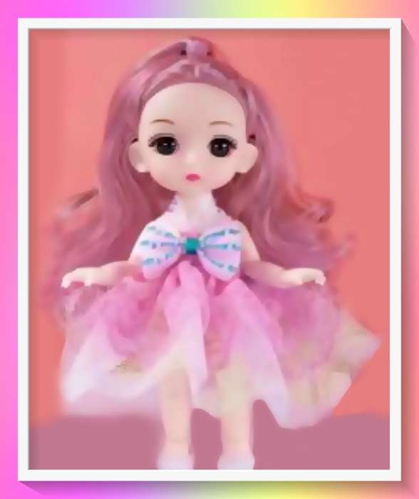 Lovely 17cm doll with full outfit and surprise gift