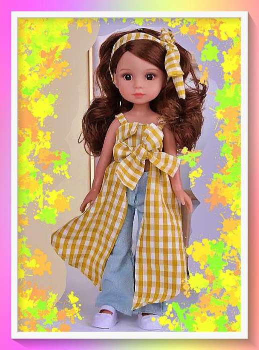 Pretty 34cm Princess Doll with Brown Hair and Eyes, Soft Vinyl Skin - Stylish Outfits & Headwear