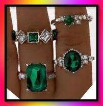 Very cute fashionable 4 piece ring set with green simulated gemstones