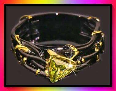 Amazing unusual design cz simulant ring size 8