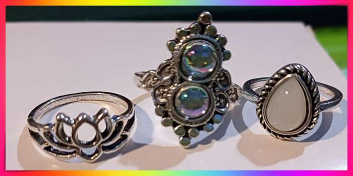 Cosmic vibes 3 pc stack ring set