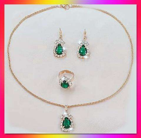 Luxurious simulated Emerald Necklace,Earrings And Ring set