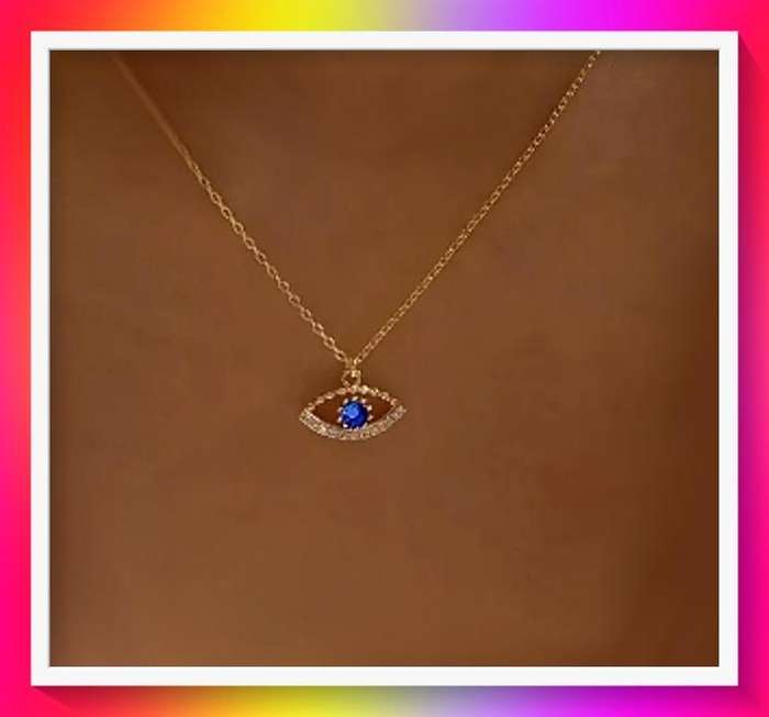 Luxurious Rhinestone Eye-Shaped Charm Pendant Necklace
