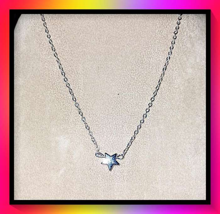 Amazing You're a star pendant necklace