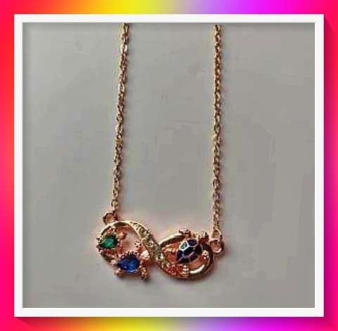 Lovely 3 Turtle Infinity pendent necklace