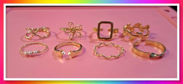 Stunning 8pc stacking ring set