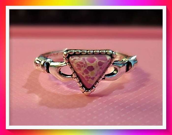 Lovely Pink Tones Stone Ring 17mm