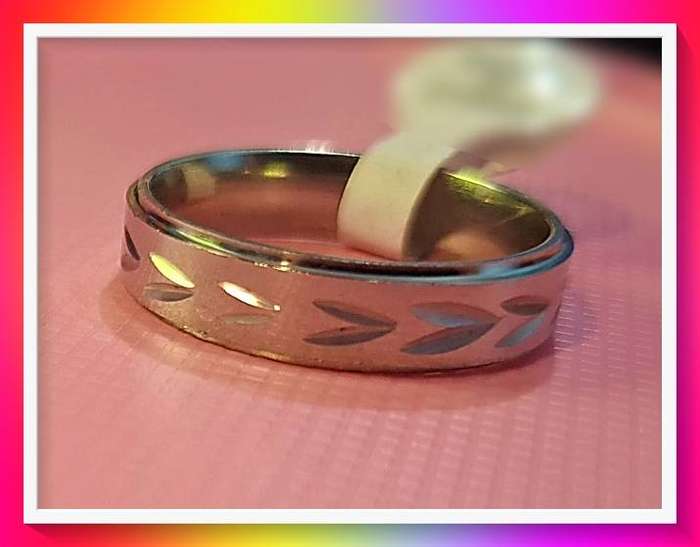 Awesome Silvery Tone Ring With Wheat Design S22