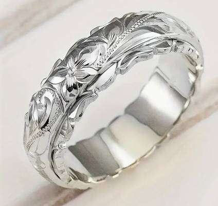 Elegant Gold Tone Wide Carved Rose Design Ring