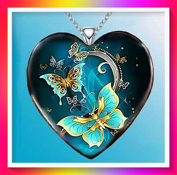 Exquisite Heart-shaped Blue And Green Butterfly Pendant and Necklace