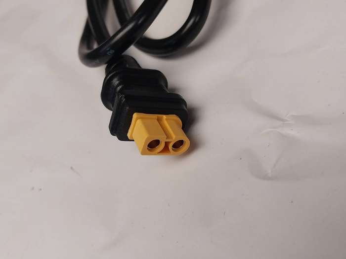 Xt60 to cigarette lighter socket fitting