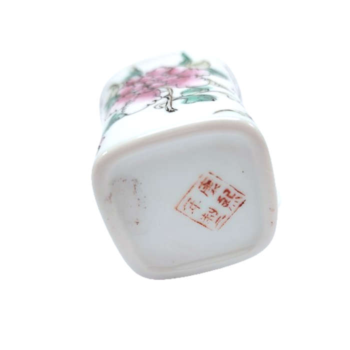 Chinese Hand painted Duo Demitasse cup and saucer