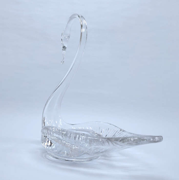 Vintage Hand Blown Glass Swan Dish Heavy Glassware Bird