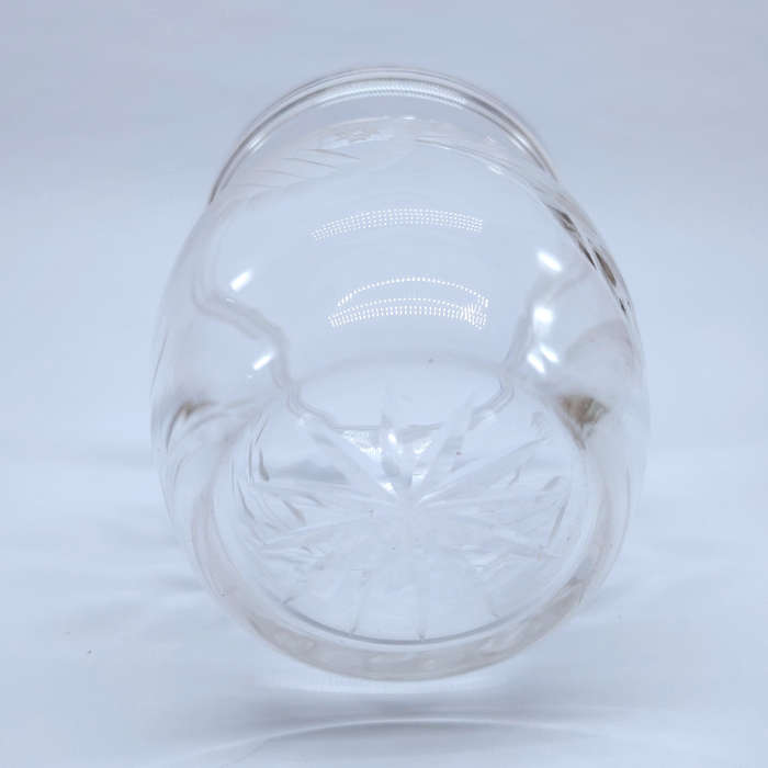 Quality vintage glass etched foliage pattern vase