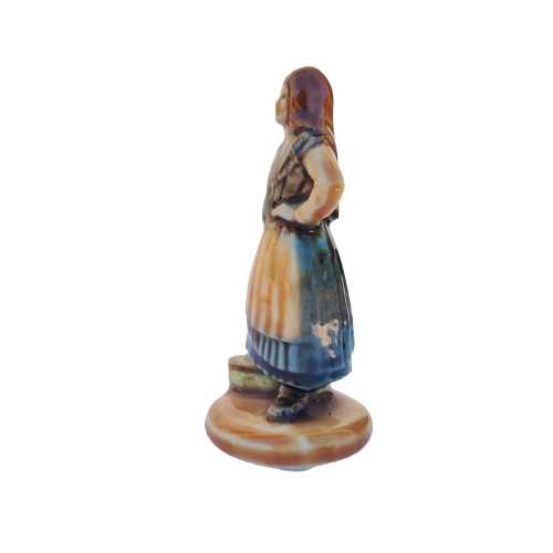 Wade Eileen Oge Figurine Made in Ireland