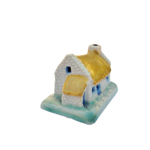 Wade Irish Shamrock Yellow Roof Cottage 1960/70's