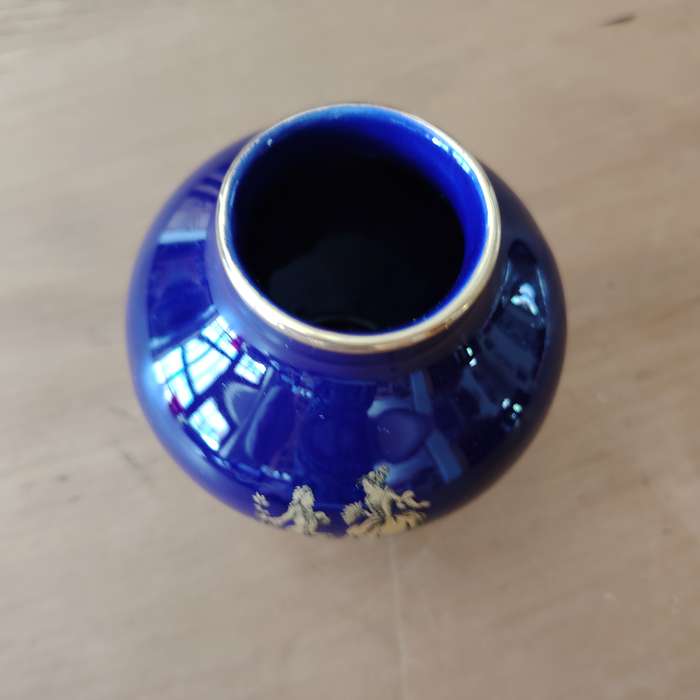 Round Courting Couple Cobalt Blue with Gold Etching Vase