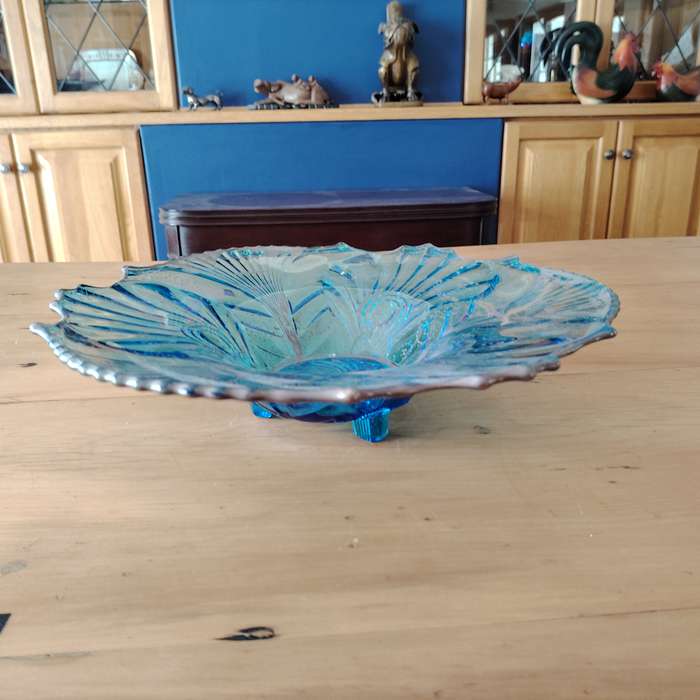 Impressive Vintage Glass Flower Blue and Silver Footed Bowl