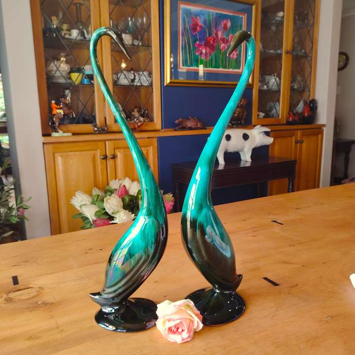 Vintage Blue Mountain Pottery Long Neck Swans Crane Green Drip Glaze
