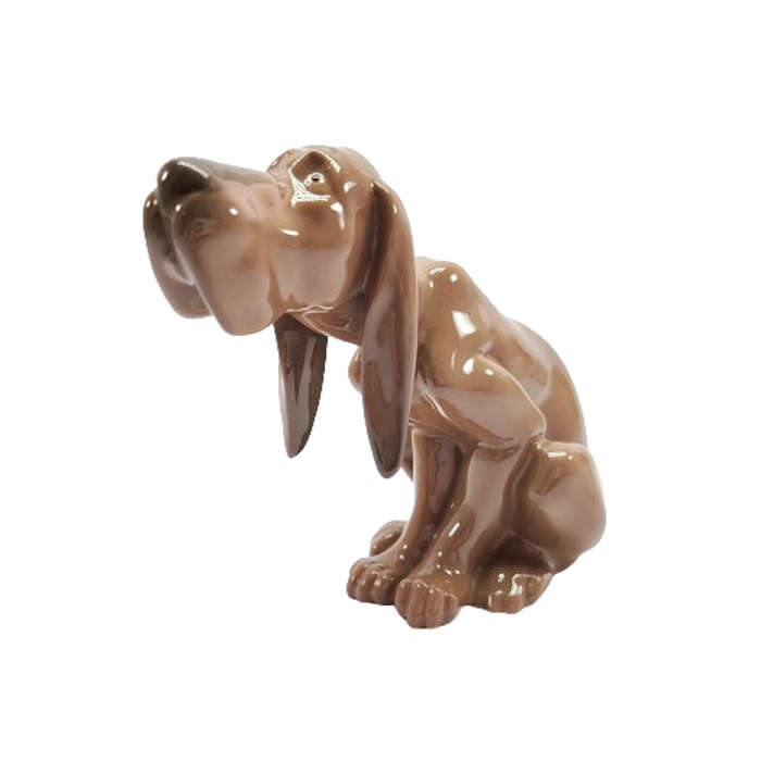 Lladro figurines of dog, Timid Dog 5111