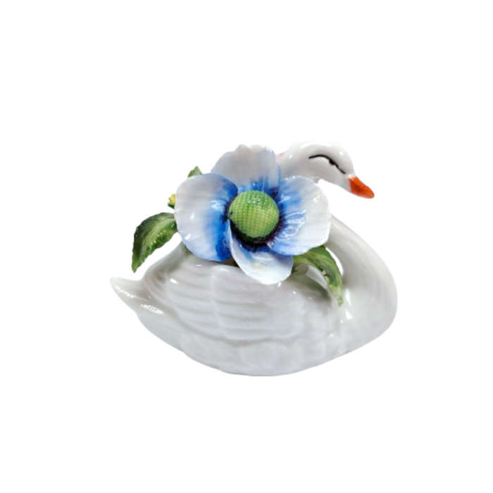 Radnor Porcelain Fine Bone China Flower Bouquet Posy Swan