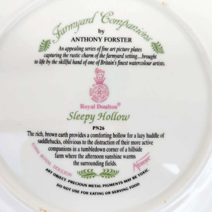 Royal Doulton ceramic Wall Plate Farmyard Companions