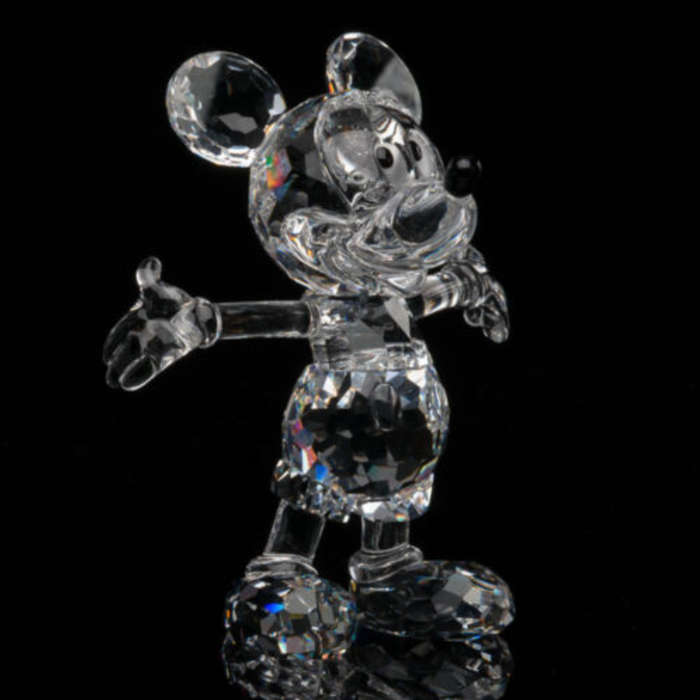 Swarovski Crystal Disney Mickey part of the Disney Showcase Collection