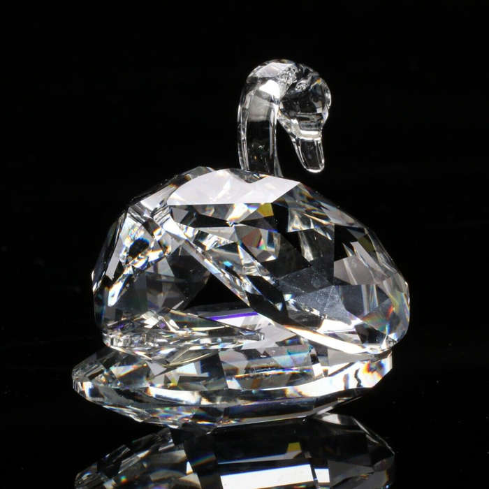 Swarovski Crystal Large Swan Beauties of the Lake Feathered Friends