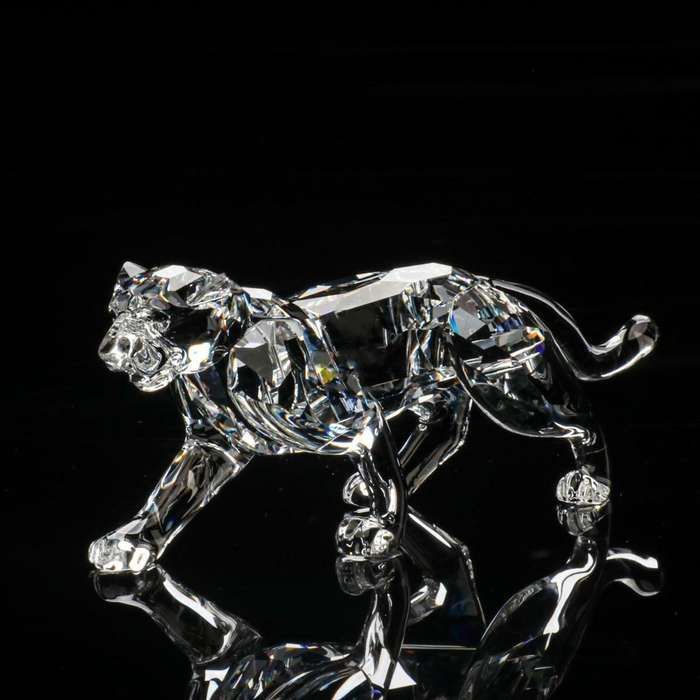 Swarovski Crystal Leopard Cheetah Retired  'African Wildlife'