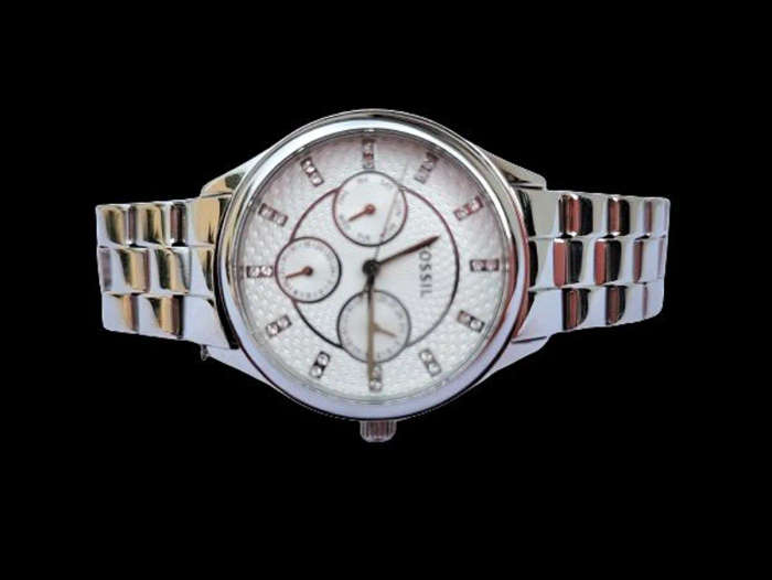 Fossil Modern Sophisticate Crystals Silver Women`s BQ1560 Watch