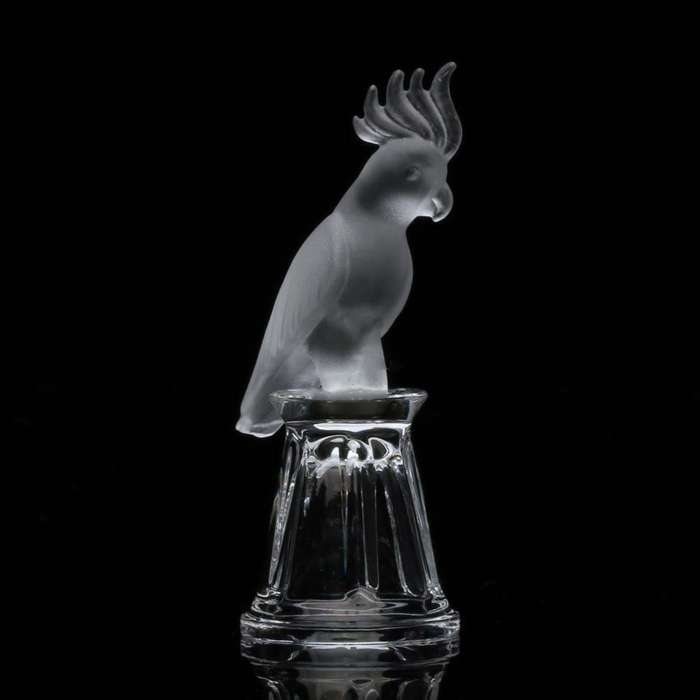Swarovski Crystal Cockatoo on a  Straight Sided Thimble