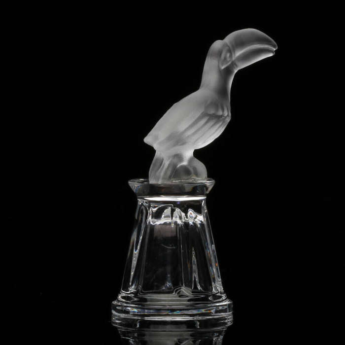 Swarovski Crystal Toucan on a Straight Sided Thimble