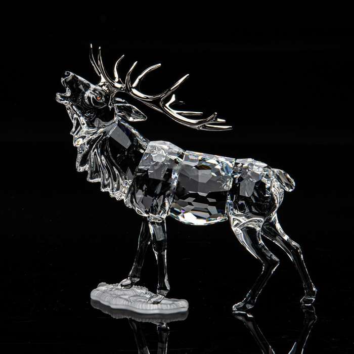 Swarvoski Crystal Stag Retired 2002 "Rare Encounters"