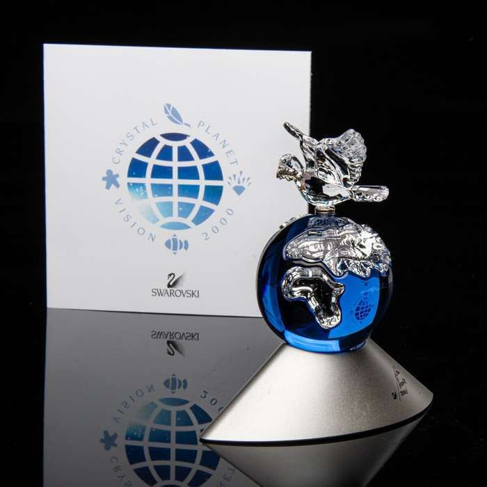 Swarovski Crystal 2000 Millennium Planet World Globe