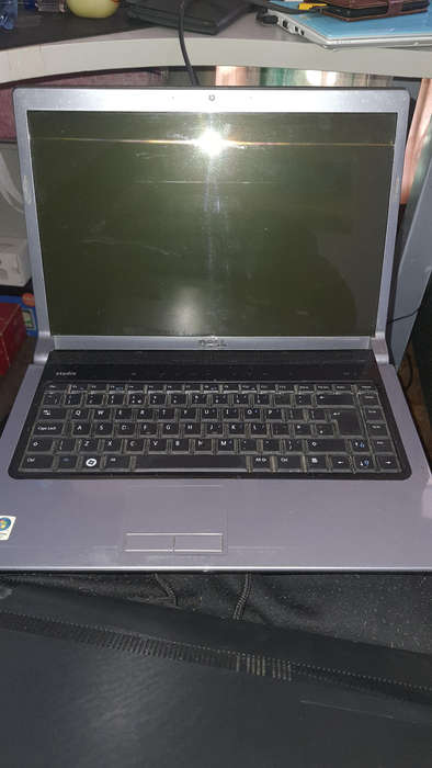 Dell laptop (As Spares)