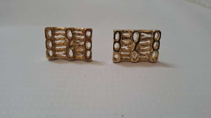 Cufflinks - Patterned Gold color.