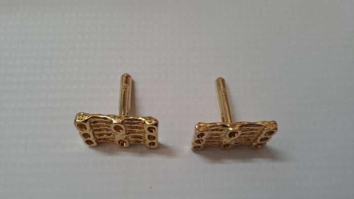 Cufflinks - Patterned Gold color.