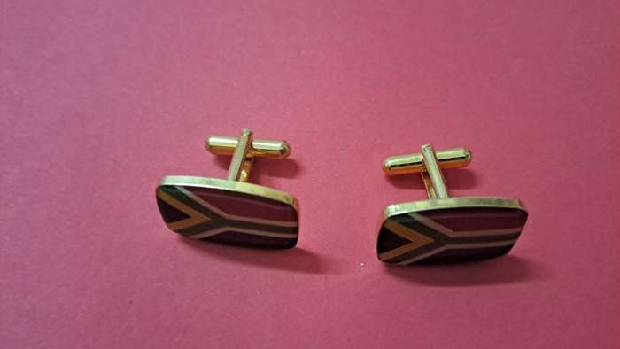 Cufflinks - South Africa Flag Gold color.