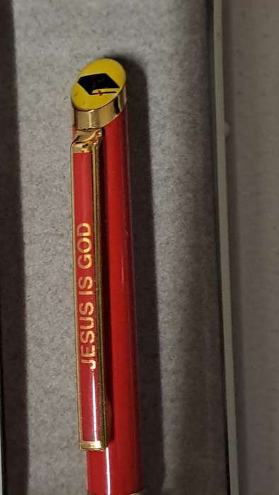 South African Pens 1 x Collectable Jesus is God Pen. No Ink. + display box (metal/red)