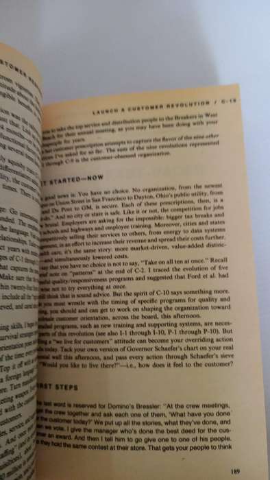 Book - Tom Peters - Thriving on Chaos.