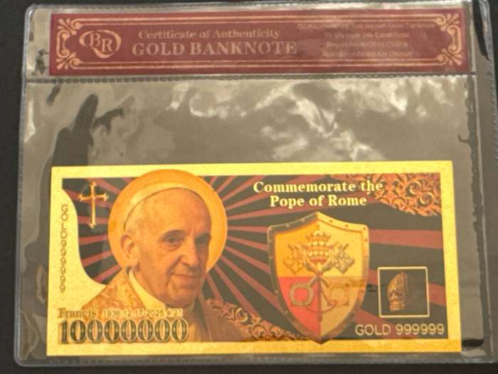 2025 Commemorate The Pope Of Rome,Gold 999999 Plated Replica of the 10000000.