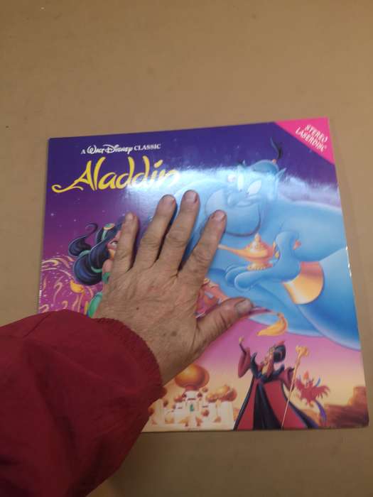 Original Walt Disney's Aladdin Laserdisc