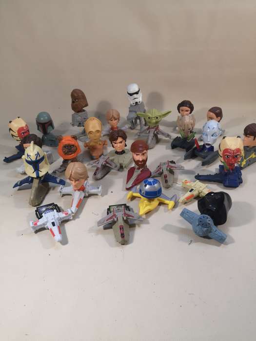 Giant Collection of McDonalds Star Wars Clone Wars Bobble Head Toys 2008 Happy Meal