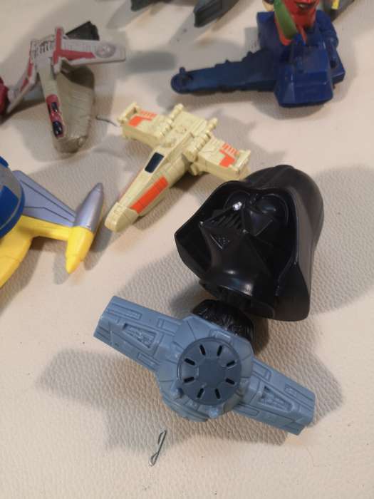 Giant Collection of McDonalds Star Wars Clone Wars Bobble Head Toys 2008 Happy Meal