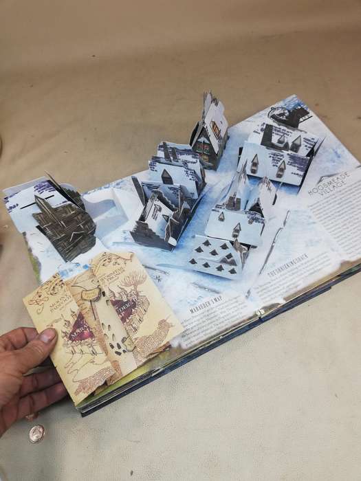 Magnificent!!! Majestic Harry Potter Pop Up Guide to Hogwarts Book