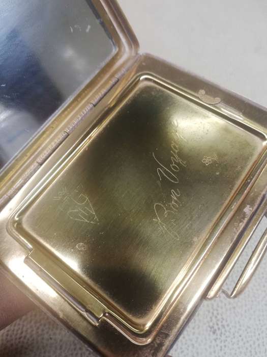 Vintage 1950's KIGU Bon Voyage Gold Tone Suitcase Makeup Powder Compact