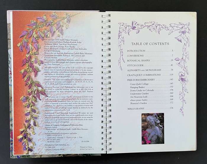 Floral Stitches - An Illustrated Guide to Floral Stitchery